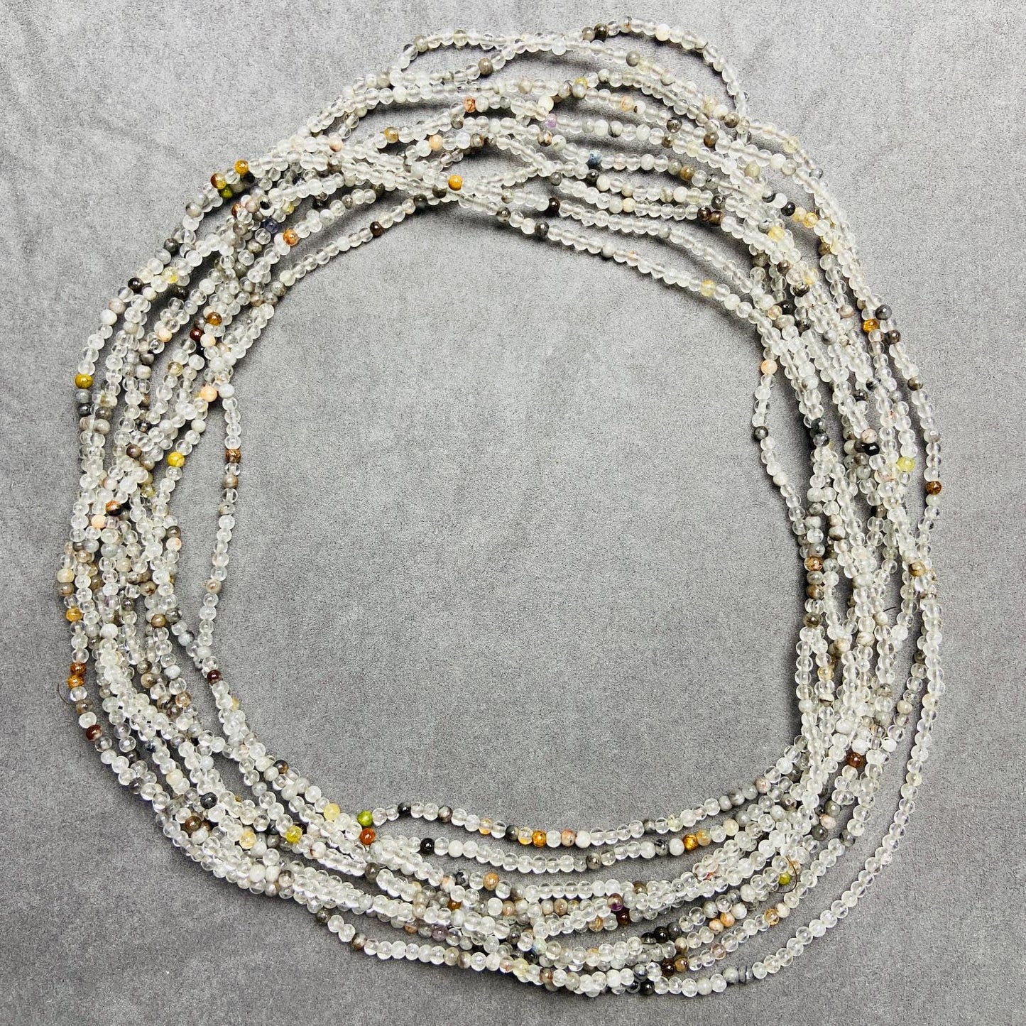 Natürliche Quarz-Perlen mit Einschlüssen lose | 3×3 mm·52 cm·7 g | DIY Armband‑ & Halsketten‑Material | Mineralische Einschlüsse