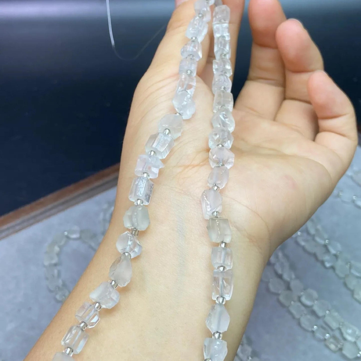 Natural Clear Quartz Cube Beads 7–8 mm · 38 cm Strand Pre-Drilled | DIY Jewelry, Energy Balance & Home Décor
