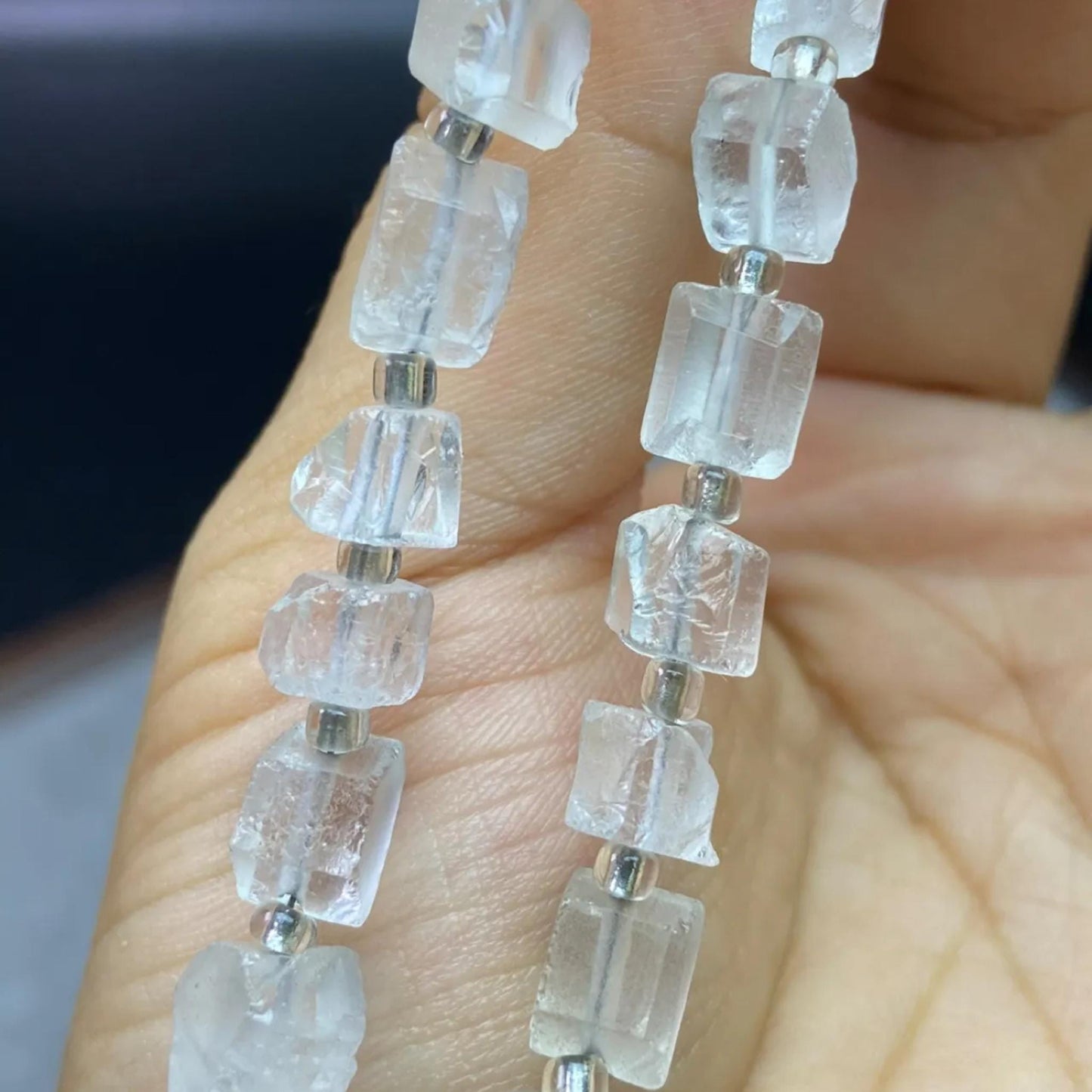 Natural Clear Quartz Cube Beads 7–8 mm · 38 cm Strand Pre-Drilled | DIY Jewelry, Energy Balance & Home Décor