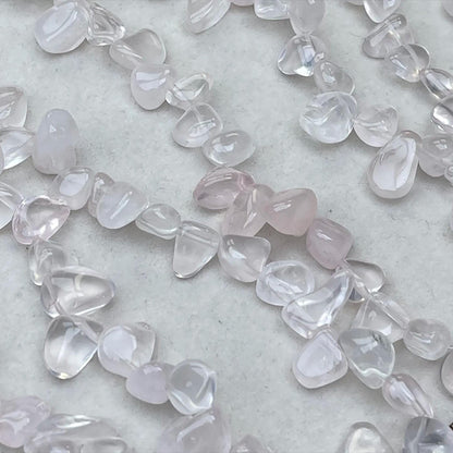 Romantische Rosenquarz-Tropfen-Nugget-Perlen 10–11 mm | Durchscheinende handpolierte rosa Chips für DIY-Armbänder, Halsketten und Ohrringe
