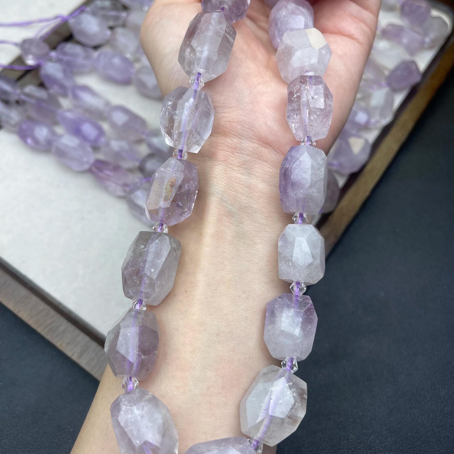 Natural Lavender Amethyst Irregular Faceted Chip Beads 12–16mm · 38cm Strand · Medium Hole · Sparkling Faceted Shine · DIY Bracelet Necklace Earring Jewelry