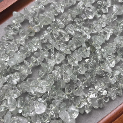 Naturgrüne Quarz-Chips Edelsteinperlen – Polierte unregelmäßige Splitterperlen für DIY-Schmuck, ca. 38cm Strang für Armbänder & Ketten