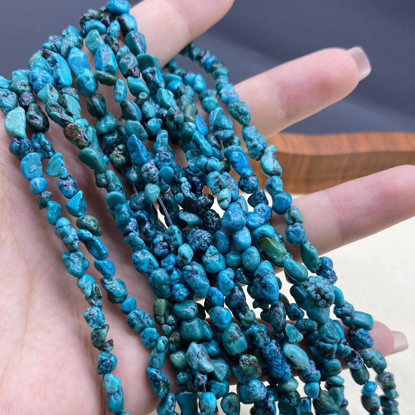 Natürliche Türkis Splitterperlen Strang – Unregelmäßige Nugget Edelsteinperlen für Schmuckherstellung, Heilsteine, Boho DIY Armband Kette