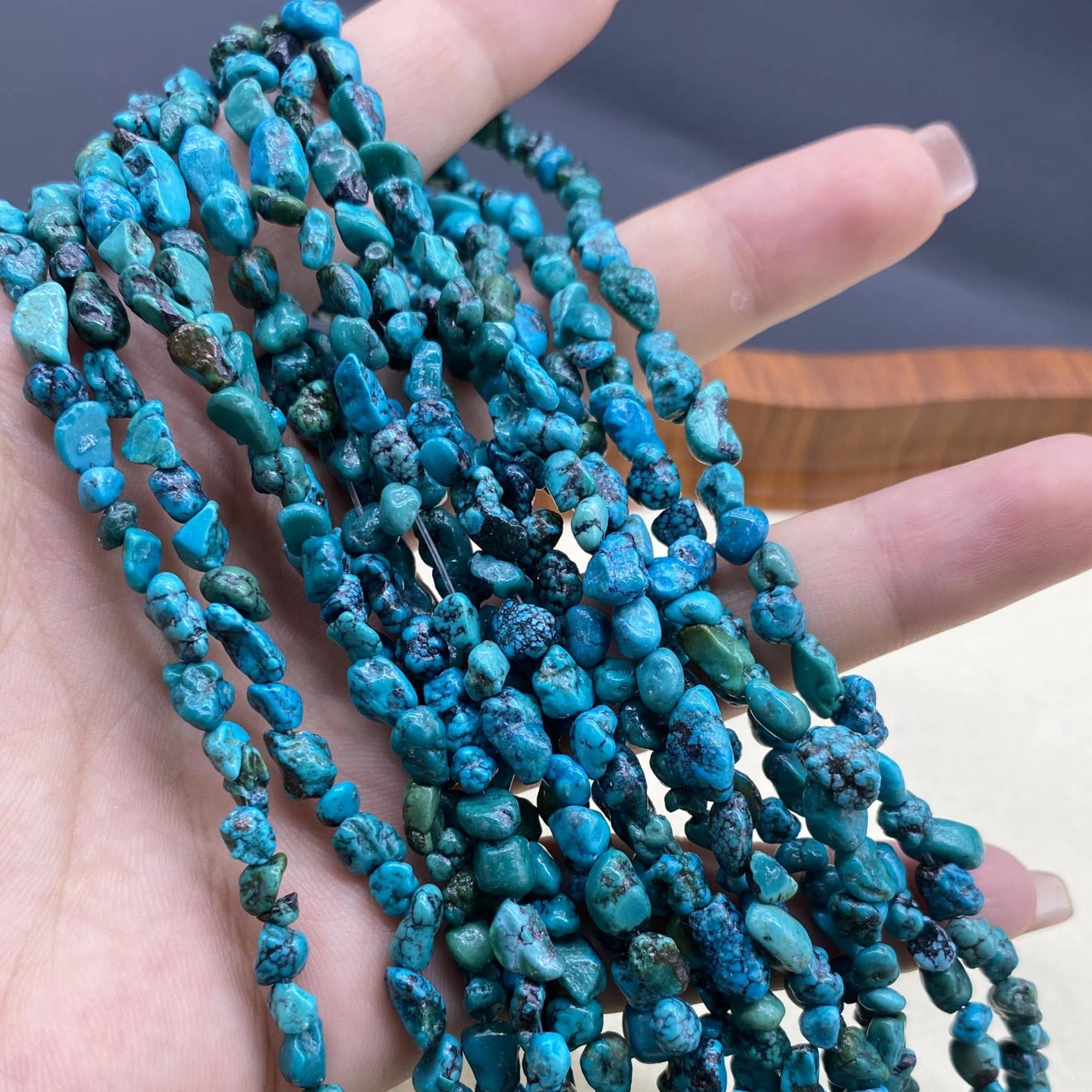 Natürliche Türkis Splitterperlen Strang – Unregelmäßige Nugget Edelsteinperlen für Schmuckherstellung, Heilsteine, Boho DIY Armband Kette