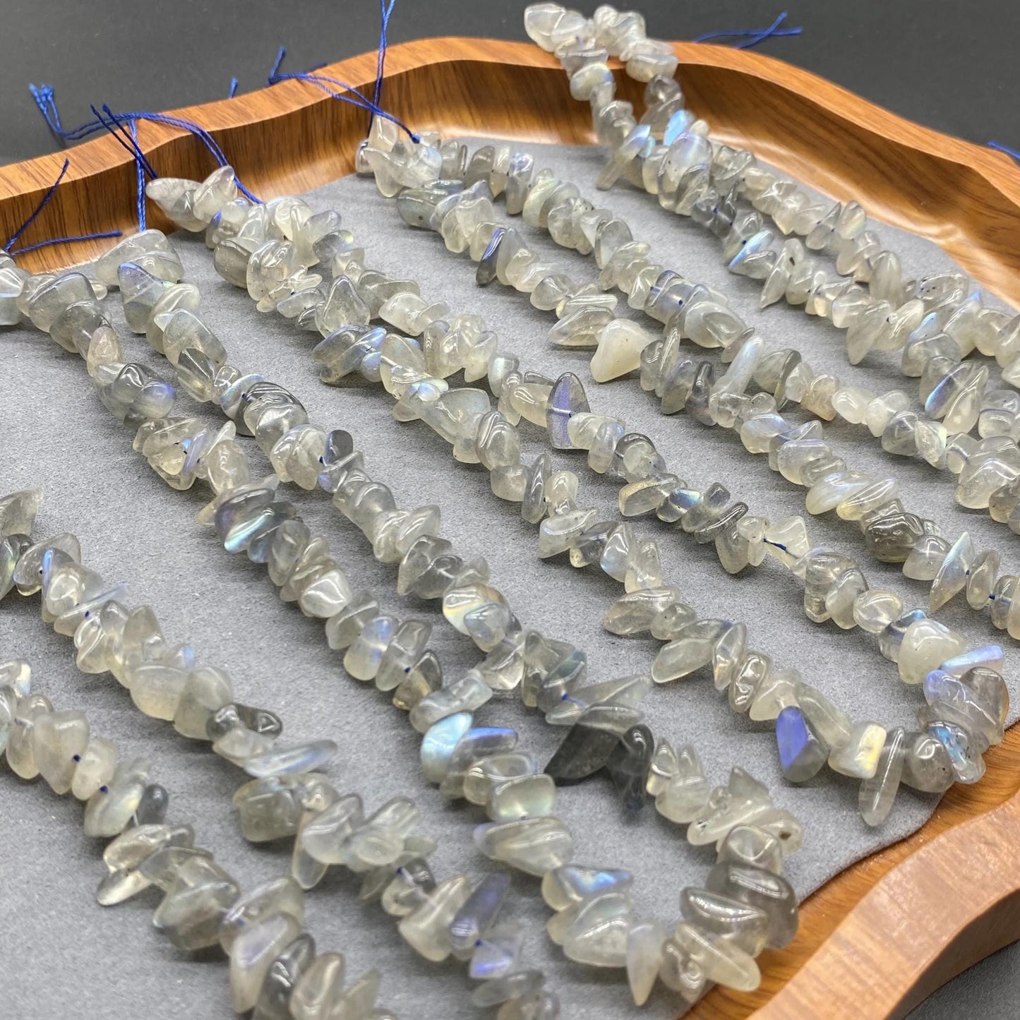 Natürliche Labradorit Splitterperlen Strang, graue unregelmäßige Nugget Edelstein Spacer, glänzende Kristallperlen für DIY Schmuck