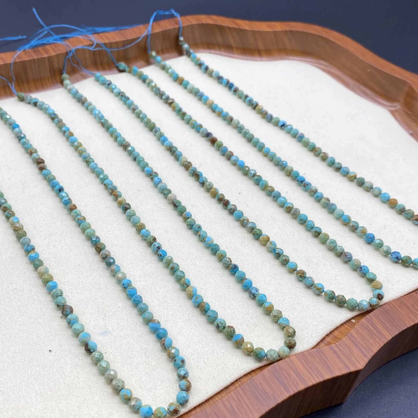 Natürliche Türkis Facettperlen für DIY Schmuckherstellung – Micro Runde Edelsteinperlen blau grün Mix, 4.2mm Perlenstrang 38cm