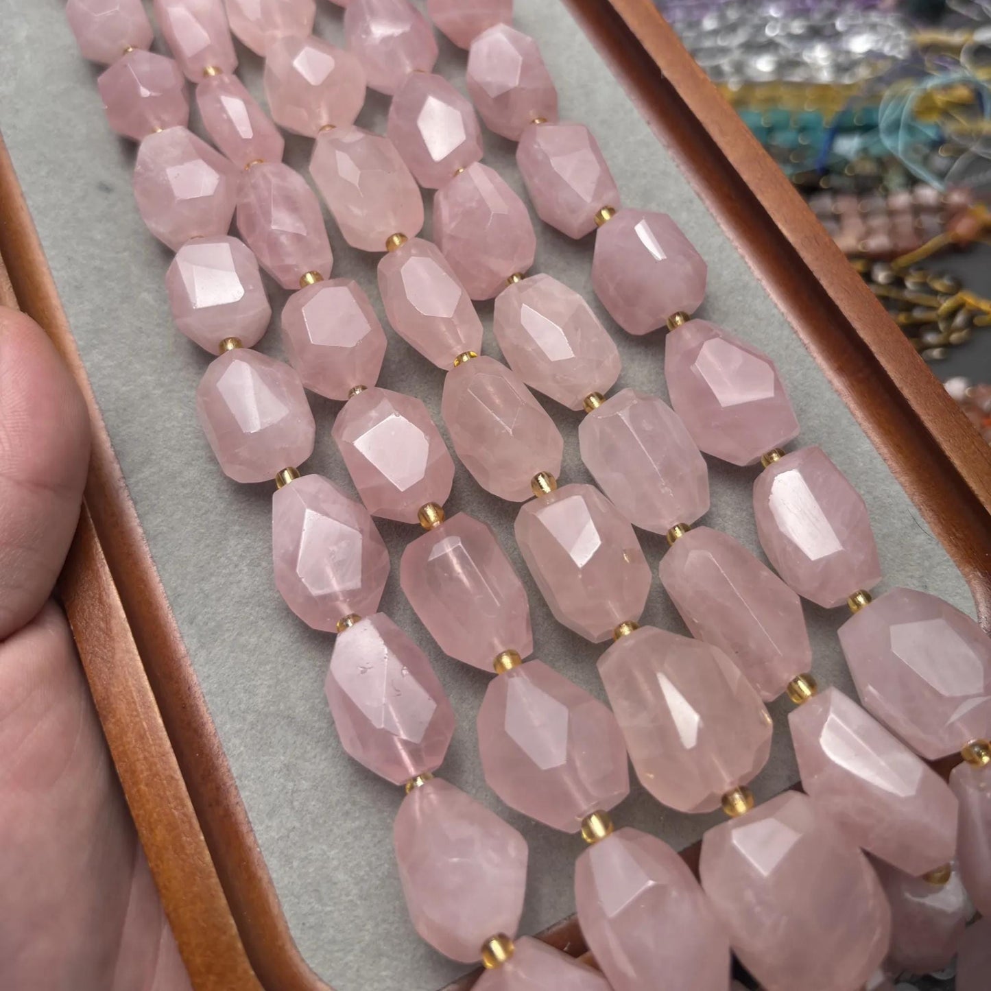 Natürliche Rosenquarz Nugget Perlen für DIY Schmuck – Facettierte Chunky Beads, Polierte Rosa Edelstein Strang ca. 38cm Large Nuggets