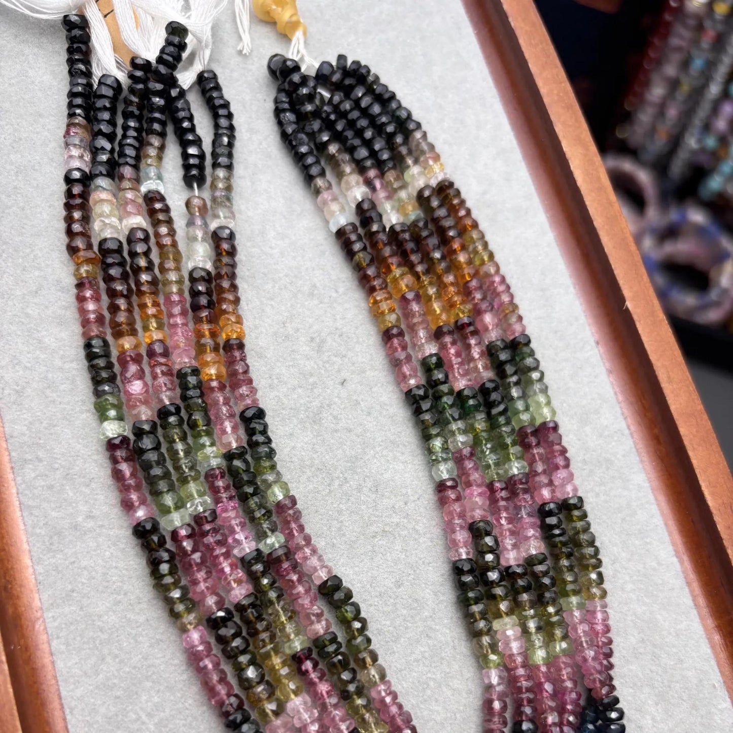 Natürliche bunte Turmalin Rondelle Perlen facettiert, Regenbogen Edelstein Disc Beads Strang für DIY Schmuckherstellung Supplies