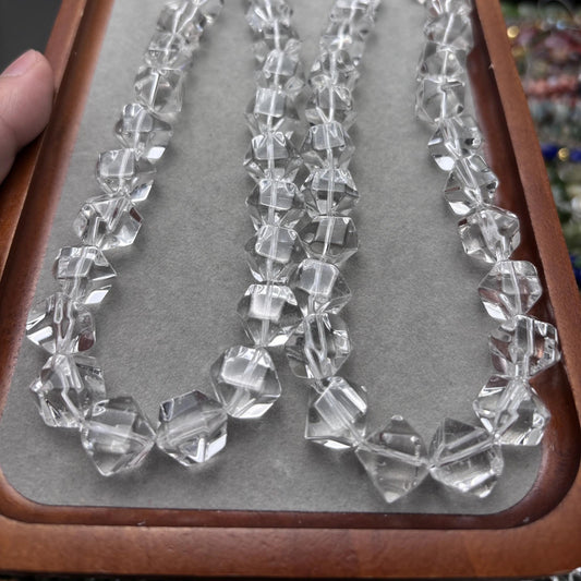 Natürliche klare Bergkristall Faceted Chunky Nugget Perlen Strang für DIY Schmuckherstellung Halskette Armband 38cm große Kristallperlen