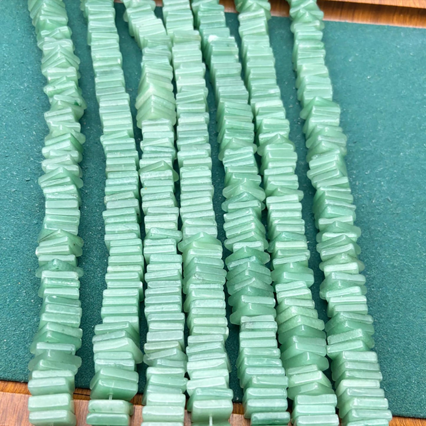 Polierte grüne Aventurin Rechteck-Perlen – Natürliche Edelstein-Stäbchen für DIY-Schmuck, flache Abstandshalter, Boho-Stil Bastelbedarf