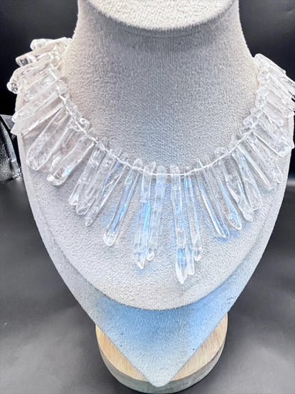 Rohspitzen Weißer Bergkristall – Natürliche Kristallspitzen für Kettenanhänger, Heilsteine DIY Schmuck, Raw Crystal Pendant Beads