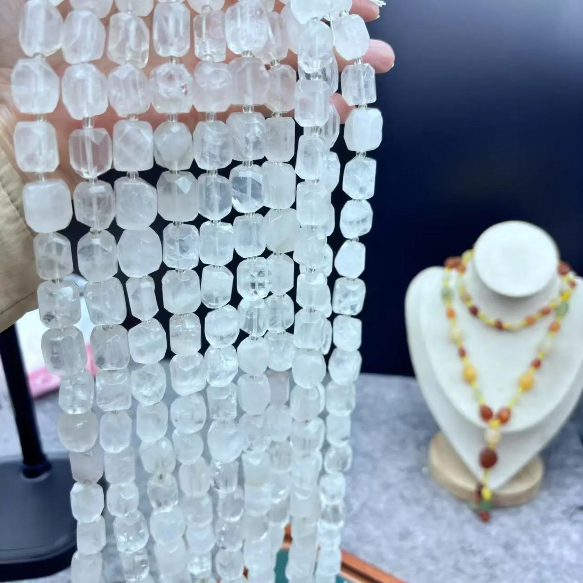 ff8bcea1-549b-4186-976e-aaf43e27bbb0