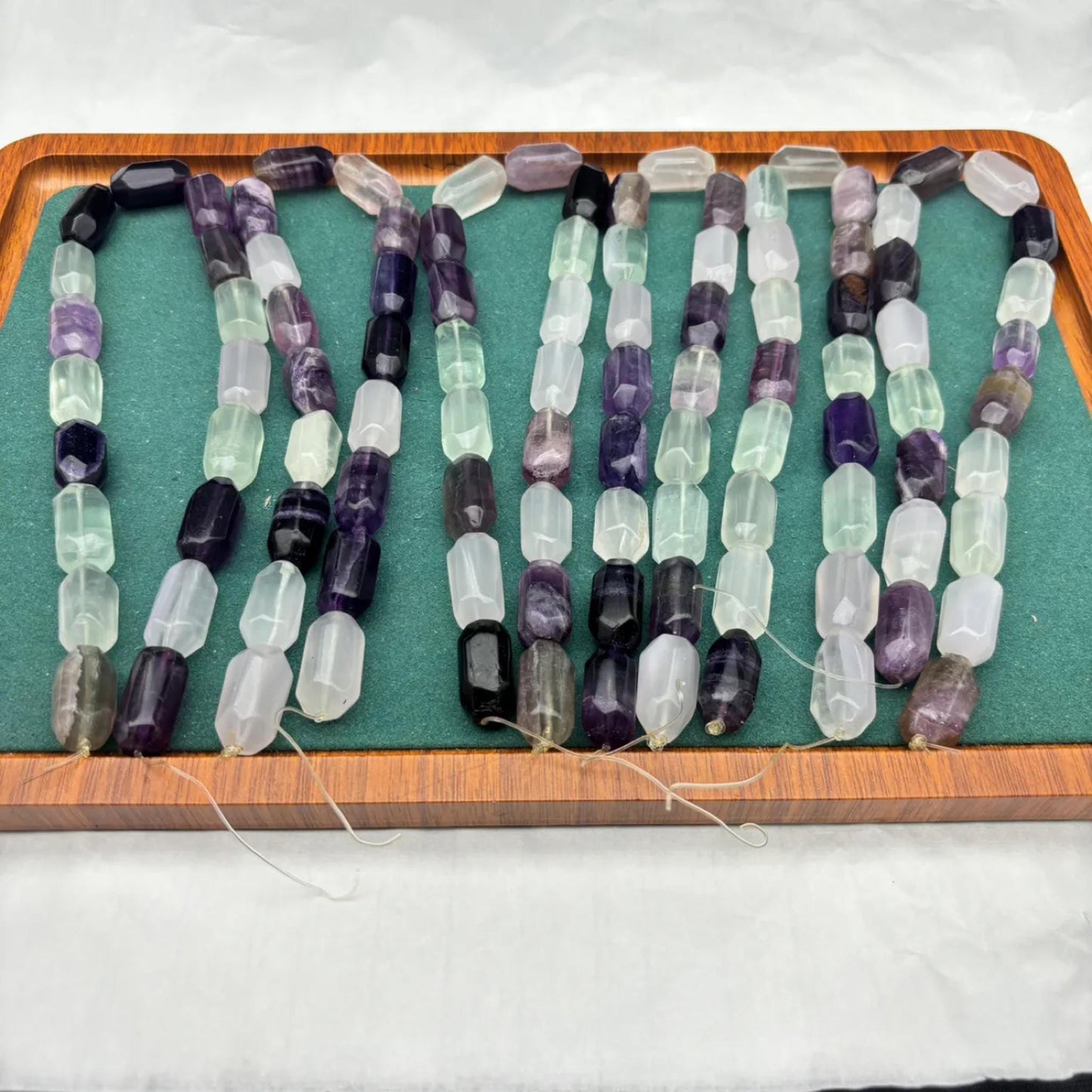 Natürliche gemischte Edelstein Röhrenperlen, polierte Kristall Nuggets für DIY Schmuckherstellung, bunte Heilsteine Strang 38cm gebohrt