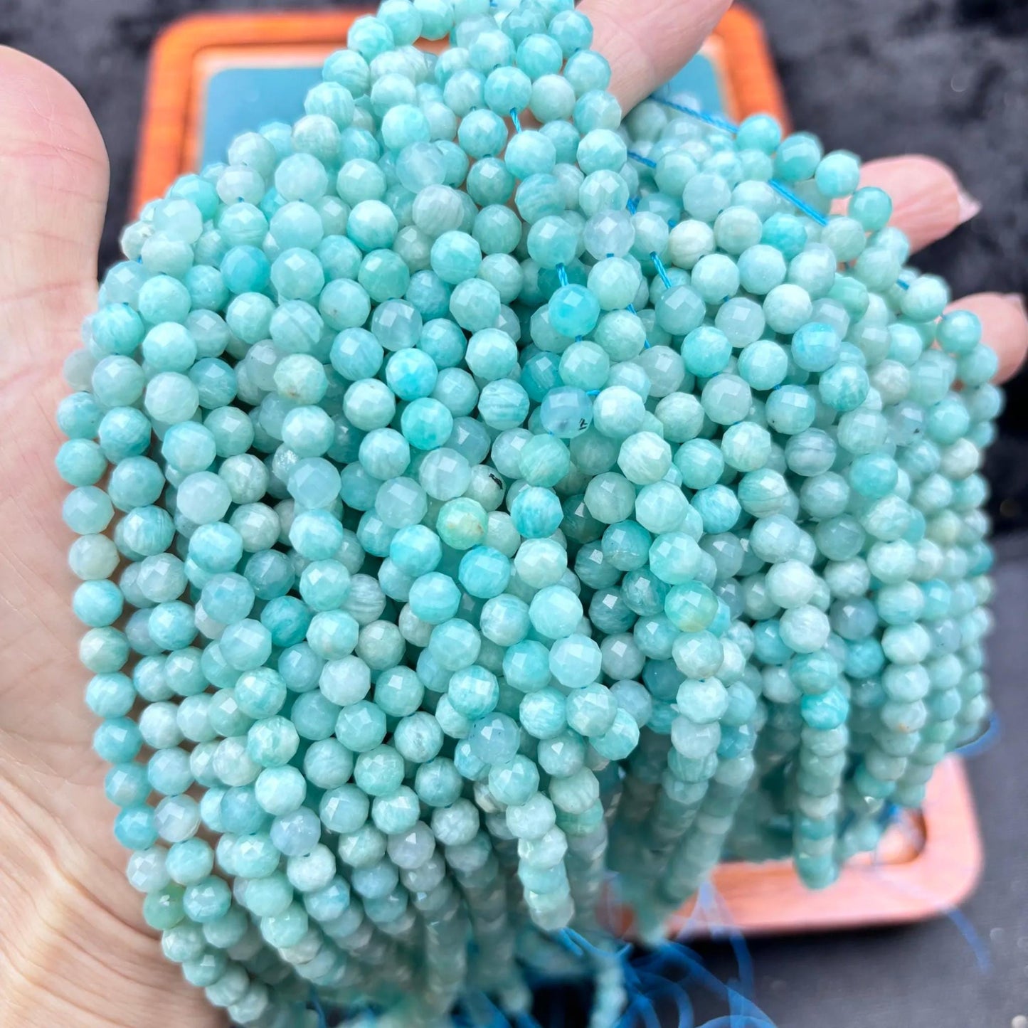 Amazonit Edelstein Perlen rund, polierte blaugrüne Natursteine für DIY Schmuckherstellung, Armband Kette Basteln 6mm Strang gebohrt