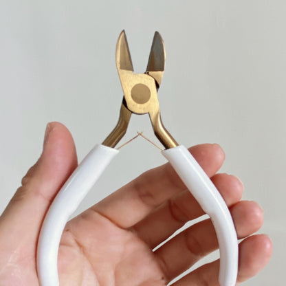 Schmuck Bastelset für Anfänger | DIY Schmuckset mit Zangen, Draht, Zubehör | Starter Kit für Armbänder und Ketten