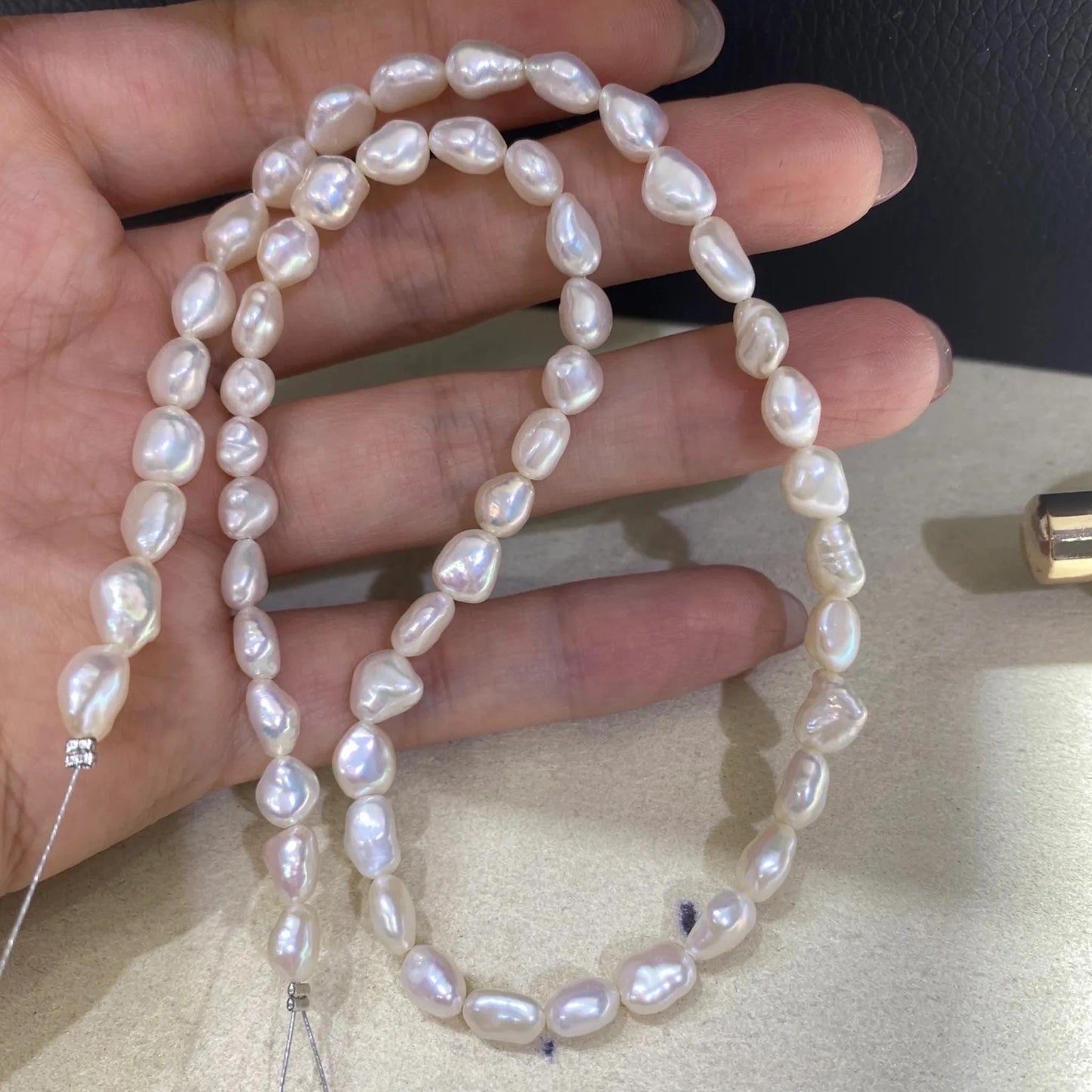 Natürliche barocke Süßwasserperlen, silberweiße unregelmäßige Nuggets für DIY Schmuck, seitlich gebohrte Perlenstränge, Bastelmaterial