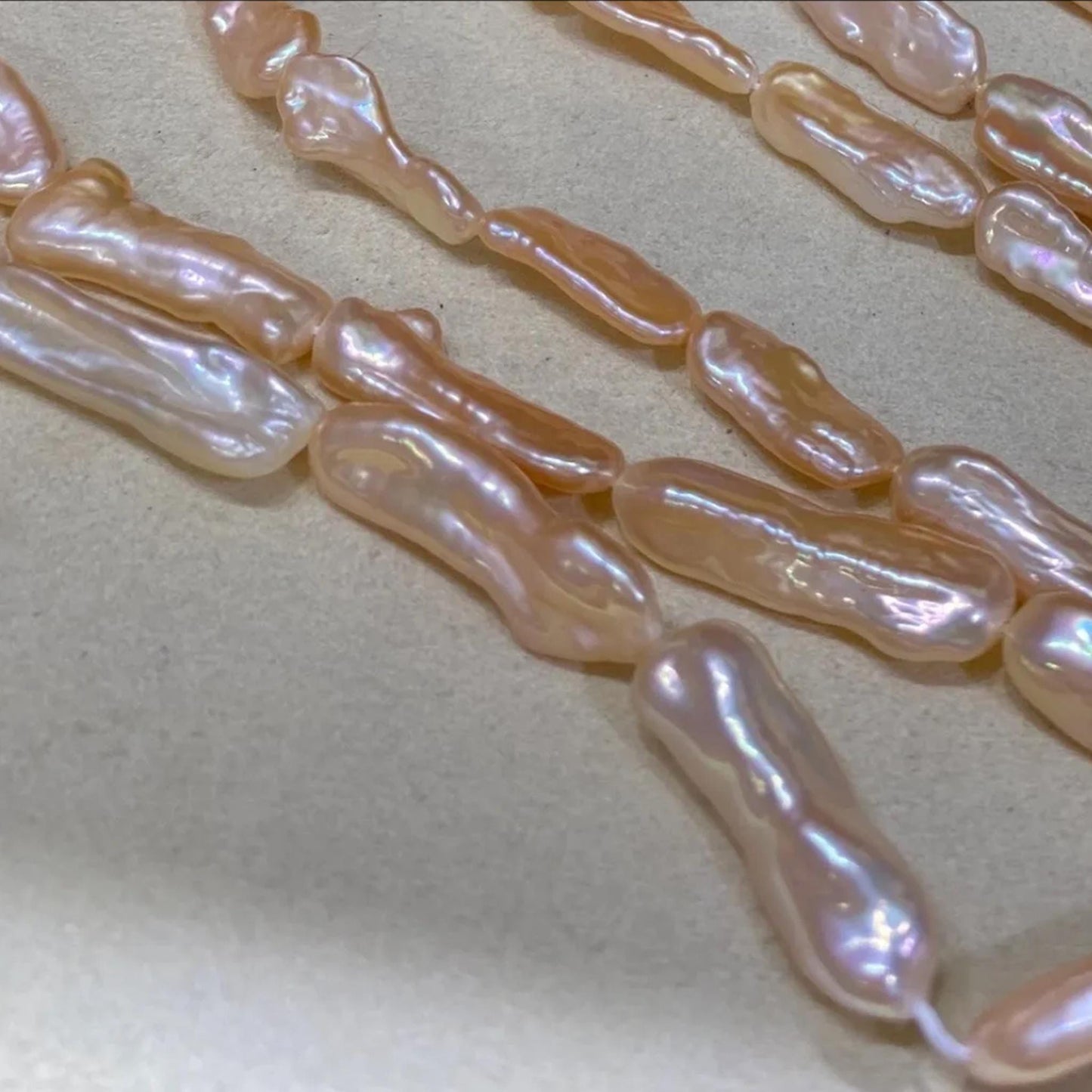 Handgefertigter Strang natürliche gold orange Biwa Stab Süßwasserperlen lange unregelmäßige Perlen für DIY Schmuck Halsketten Armbänder