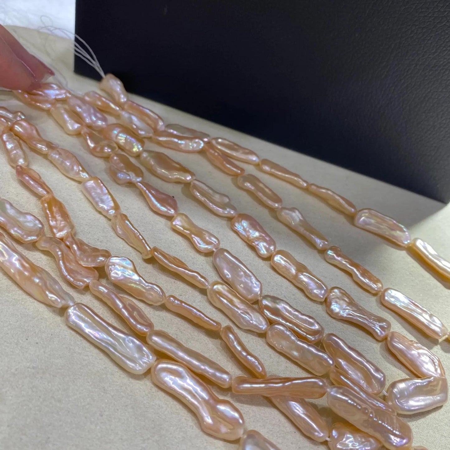 Handgefertigter Strang natürliche gold orange Biwa Stab Süßwasserperlen lange unregelmäßige Perlen für DIY Schmuck Halsketten Armbänder