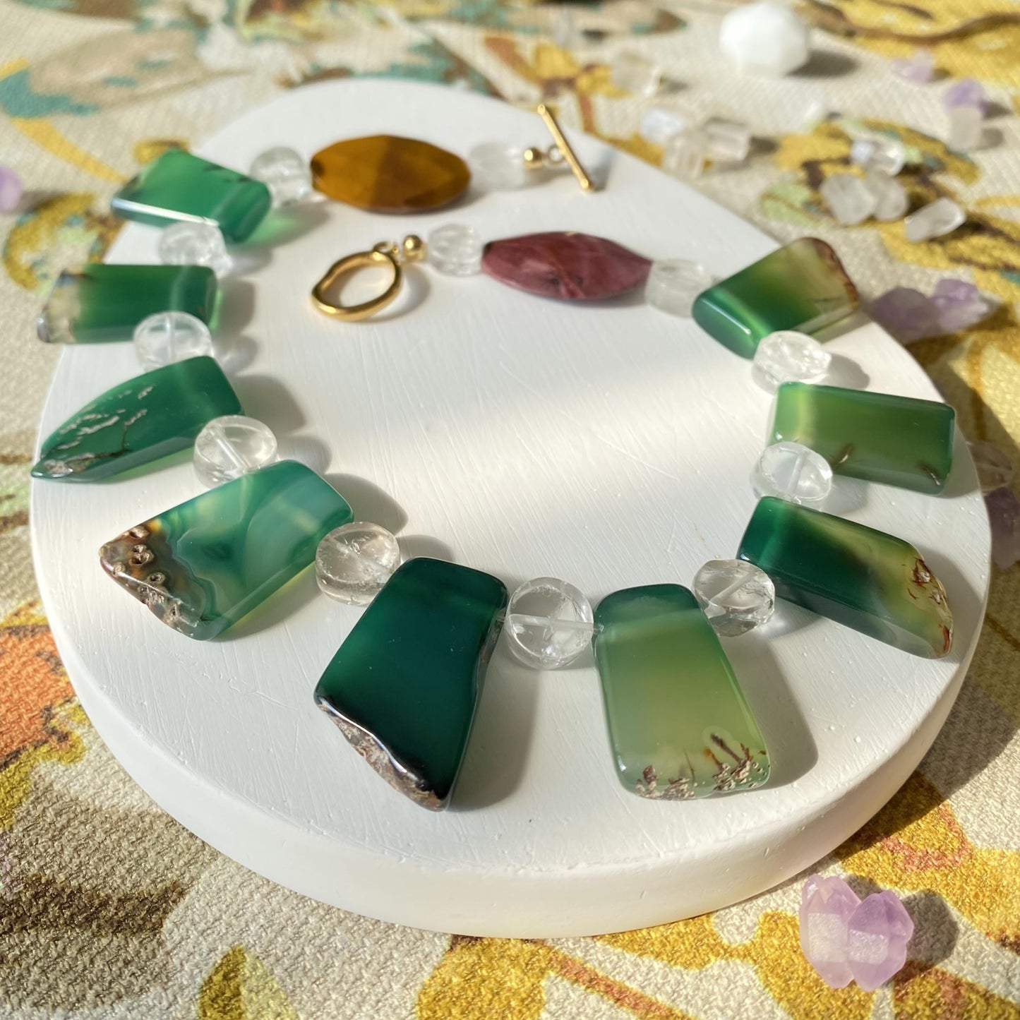 Statement Halskette aus grünem Achat · Natürlicher Kristall Choker · Handgefertigte Edelsteinkette · Geschenk für Frauen Boho Schmuck