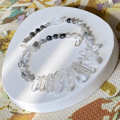 Statement Halskette mit Bergkristall-Spitzen · Boho Crystal Choker aus Quarz & Rutilquarz · 925 Silber Haken · Geschenk für Frauen