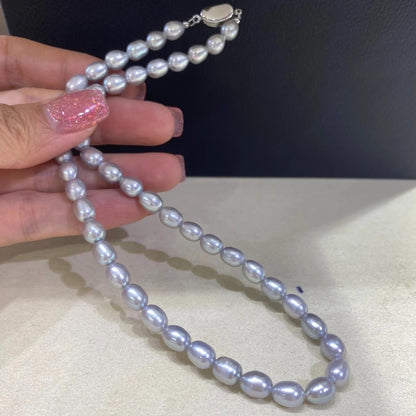 Handgefertigte graue Süßwasserperlenkette mit Boxverschluss, ovale Perlen, gefärbt, elegante Perlen für Schmuckdesign, 40 cm Länge