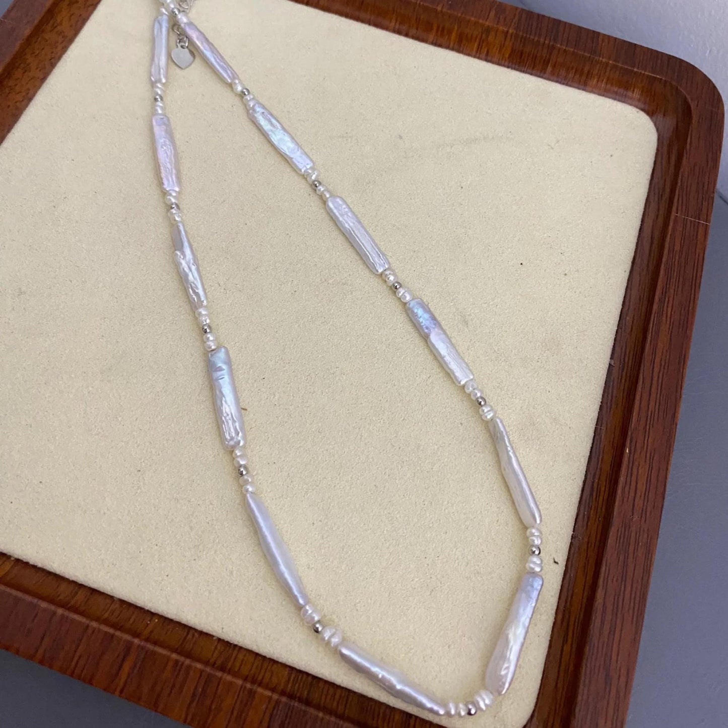 Natürliche Süßwasserperlen Halskette, weiße Biwa Stick Pearls mit Silberperlen, handgemachter Schmuck DIY Supplies Statement Perlen