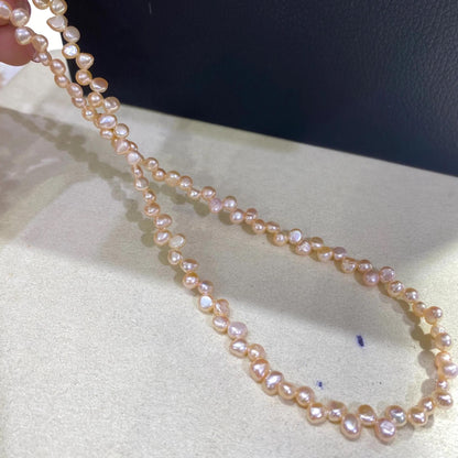 Pfirsichfarbene Barockperlen mit schrägem Bohrloch, natürliche Süßwasserperlen für Schmuckherstellung, kleine Blütenform DIY Perlenstrang