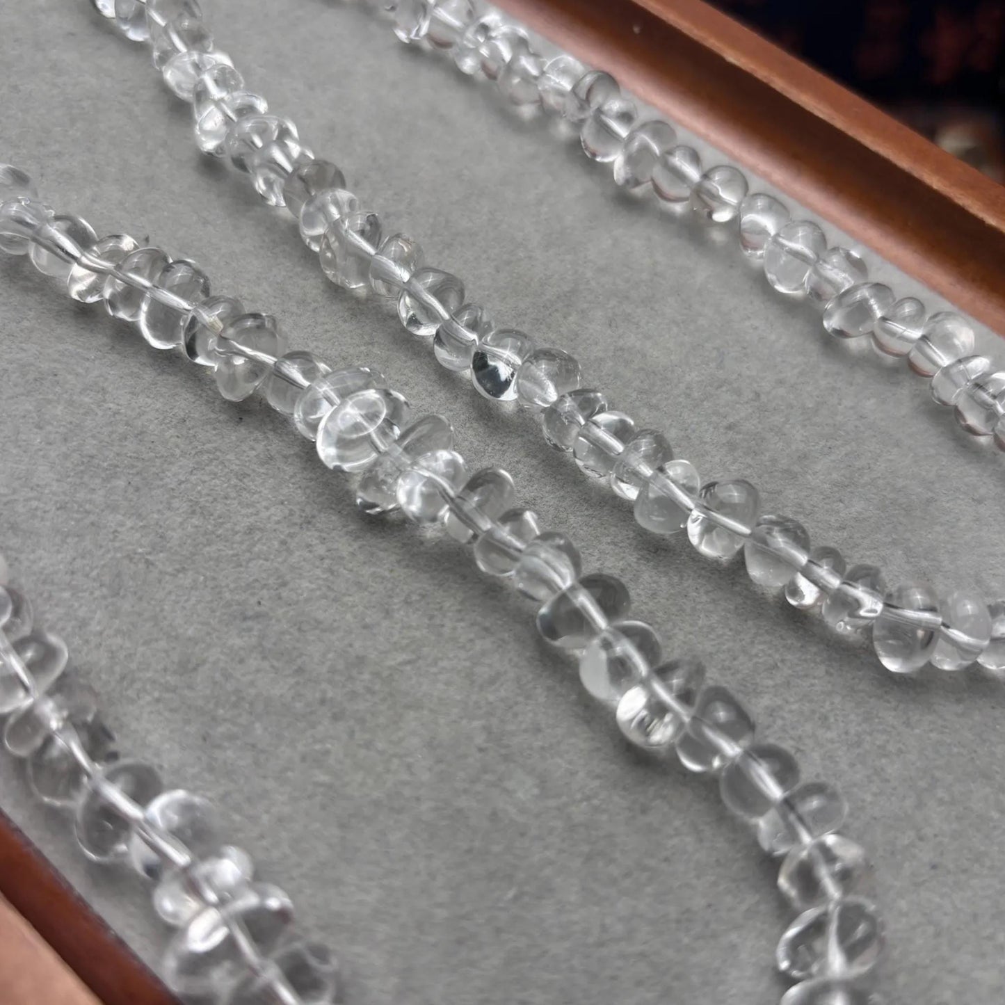 Natürliche Bergkristall Nugget Perlenstränge für DIY Schmuck, unregelmäßige Trommelperlen, transparent, mittig gebohrt, ca. 39cm