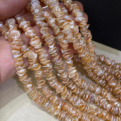 Natürliche Barockperlen in Orangeton – Blütenförmige Süßwasser-Keshi-Perlen für DIY-Schmuck & Boho-Design, ca. 38cm Strang