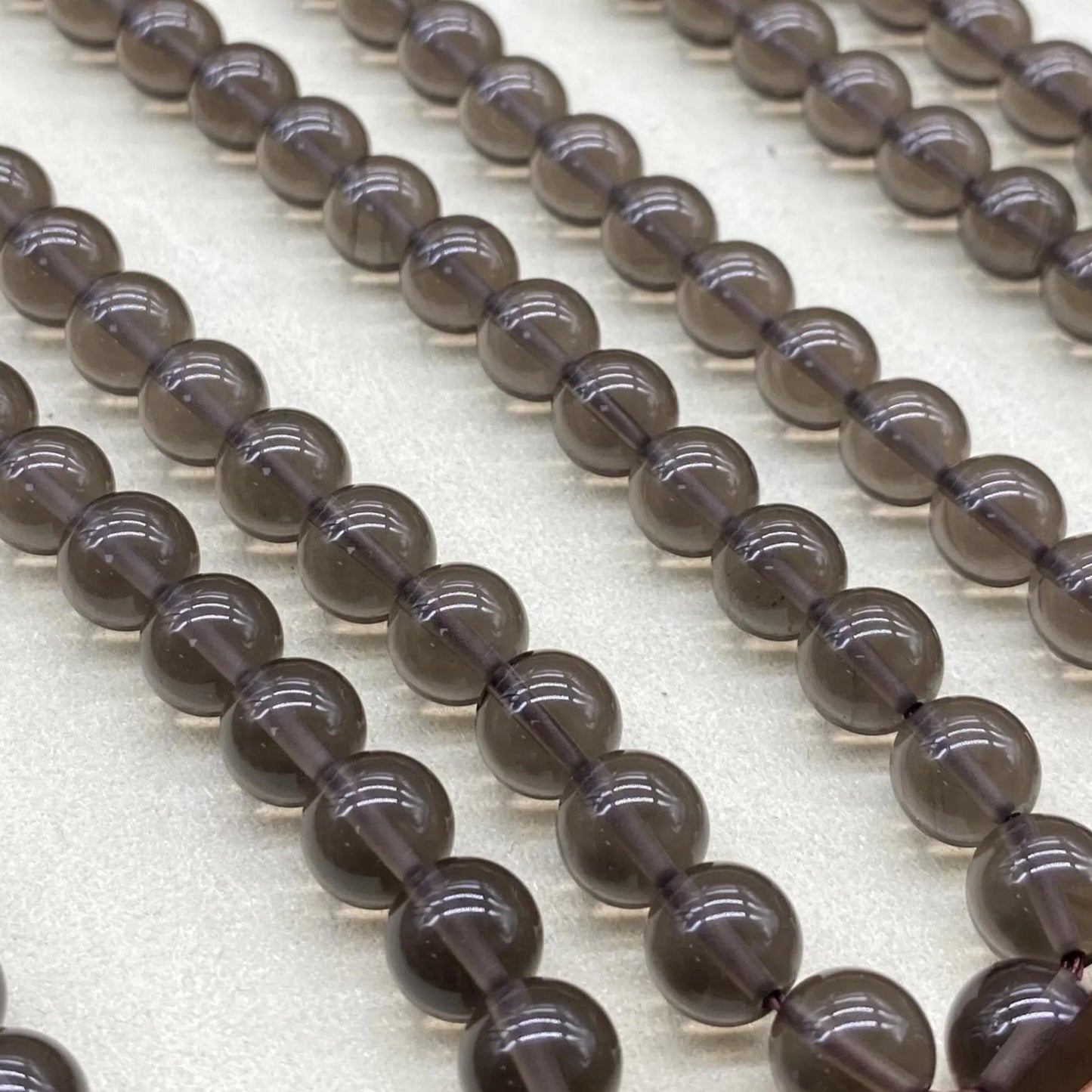 Runde Rauchquarz Perlen für DIY Schmuck, polierte Edelstein Kugeln für Mala Armband oder Halskette, Naturstein 8mm ca. 38cm Strang