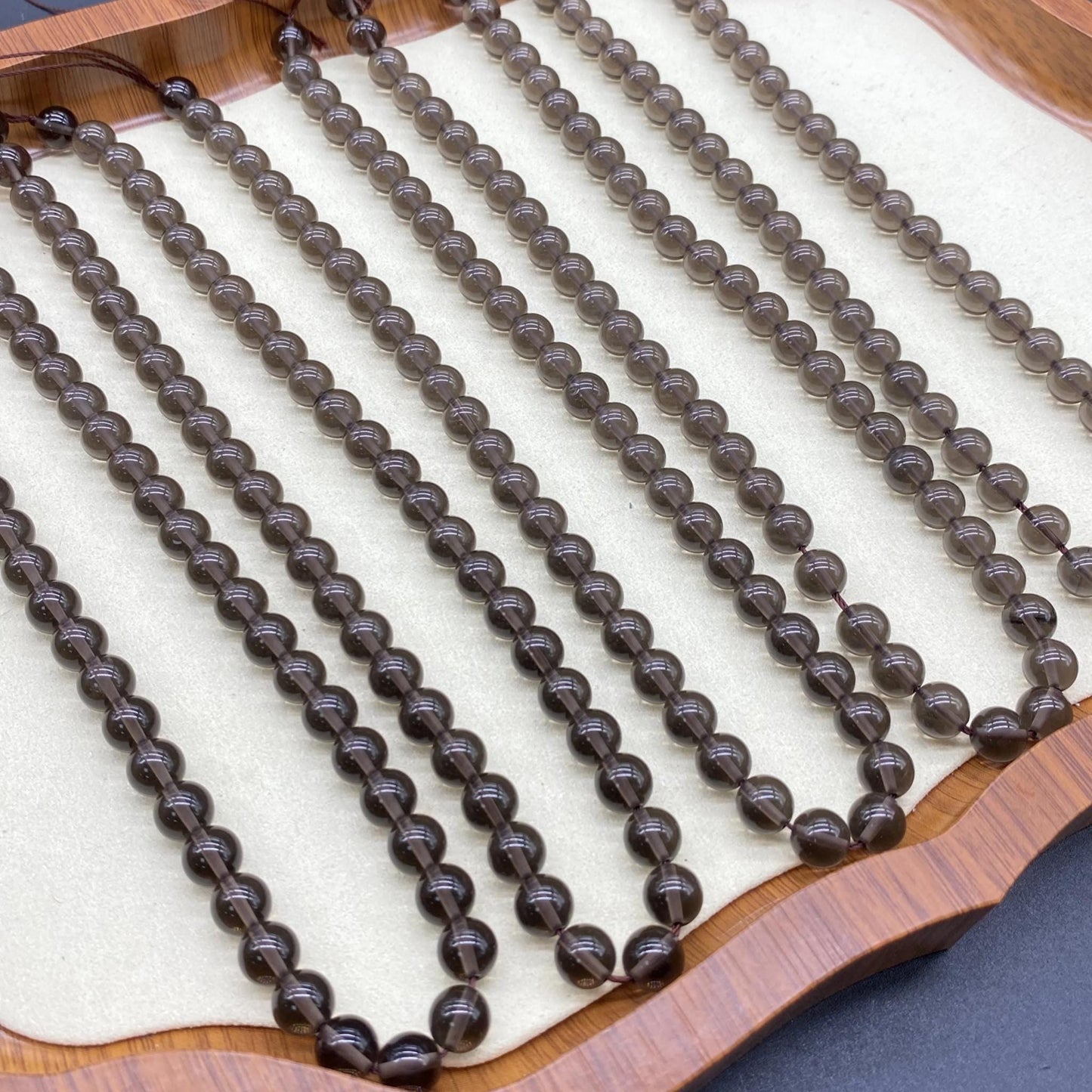 Runde Rauchquarz Perlen für DIY Schmuck, polierte Edelstein Kugeln für Mala Armband oder Halskette, Naturstein 8mm ca. 38cm Strang