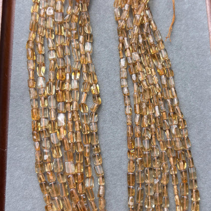 Naturgelbe Citrin-Würfelperlen – Hochtransparente Edelsteinwürfel aus Indien für DIY-Schmuck, eine gebohrte Strangperle, ca. 38 cm