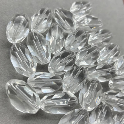 Große facettierte Bergkristall Ovalperle – Einzelstück als Anhänger oder Top-Bead für DIY-Schmuck, Boho-Designs & Kettenprojekte