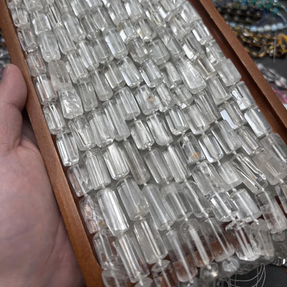 Natürliche Quarz-Sechseck-Röhrenperlen | Klarer Bergkristall-Edelsteinstrang 40 cm | Polierte Zylinderperlen für die DIY-Schmuckherstellung