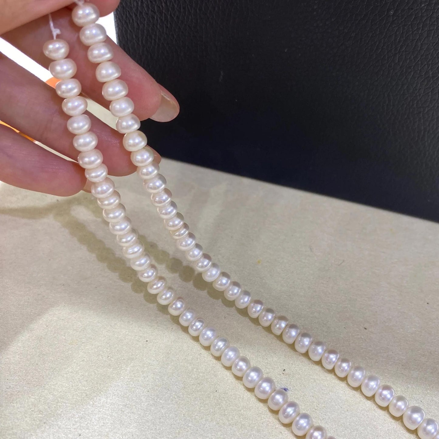 Natürliche Süßwasserperlen Reisform Weiß Ovalperlen für Schmuckherstellung, DIY Halsketten Armbänder Ohrringe, klassische Eleganz