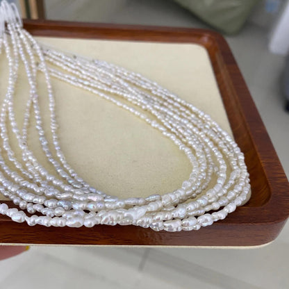 Natürliche weiße Barockperlen aus Süßwasser, unregelmäßige Mini-Perlen für DIY-Schmuck, Boho-Hochzeitsdesigns und romantische Handarbeiten