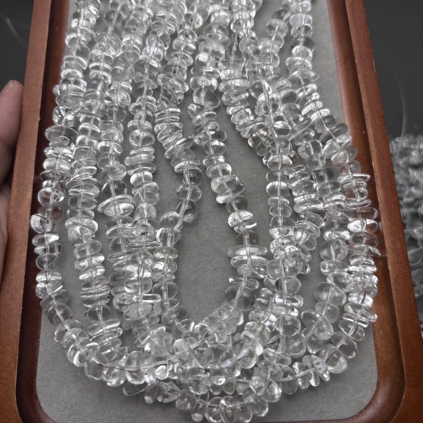 Natürlicher Bergkristall Nugget Perlen für DIY Schmuck, handpolierte Kristallchips, große unregelmäßige Edelstein Strang 38cm