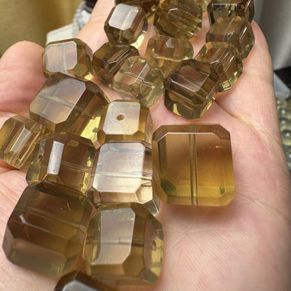 Facettierte Citrin Würfelperlen für DIY Schmuck, natürliche gelbe Quarz Edelsteinperlen, Brasilien Kristallwürfel für Armband Kette