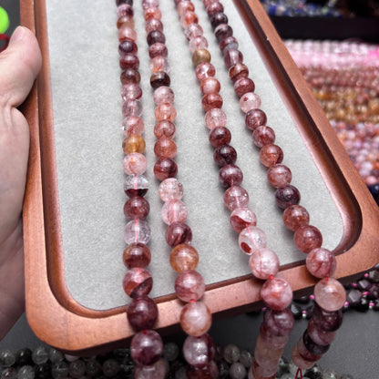 Strawberry Quartz Edelstein Perlenkette für DIY Schmuckherstellung, Rote Runde Perlen, Polierte Kugeln, Chunky Beads ca. 38cm