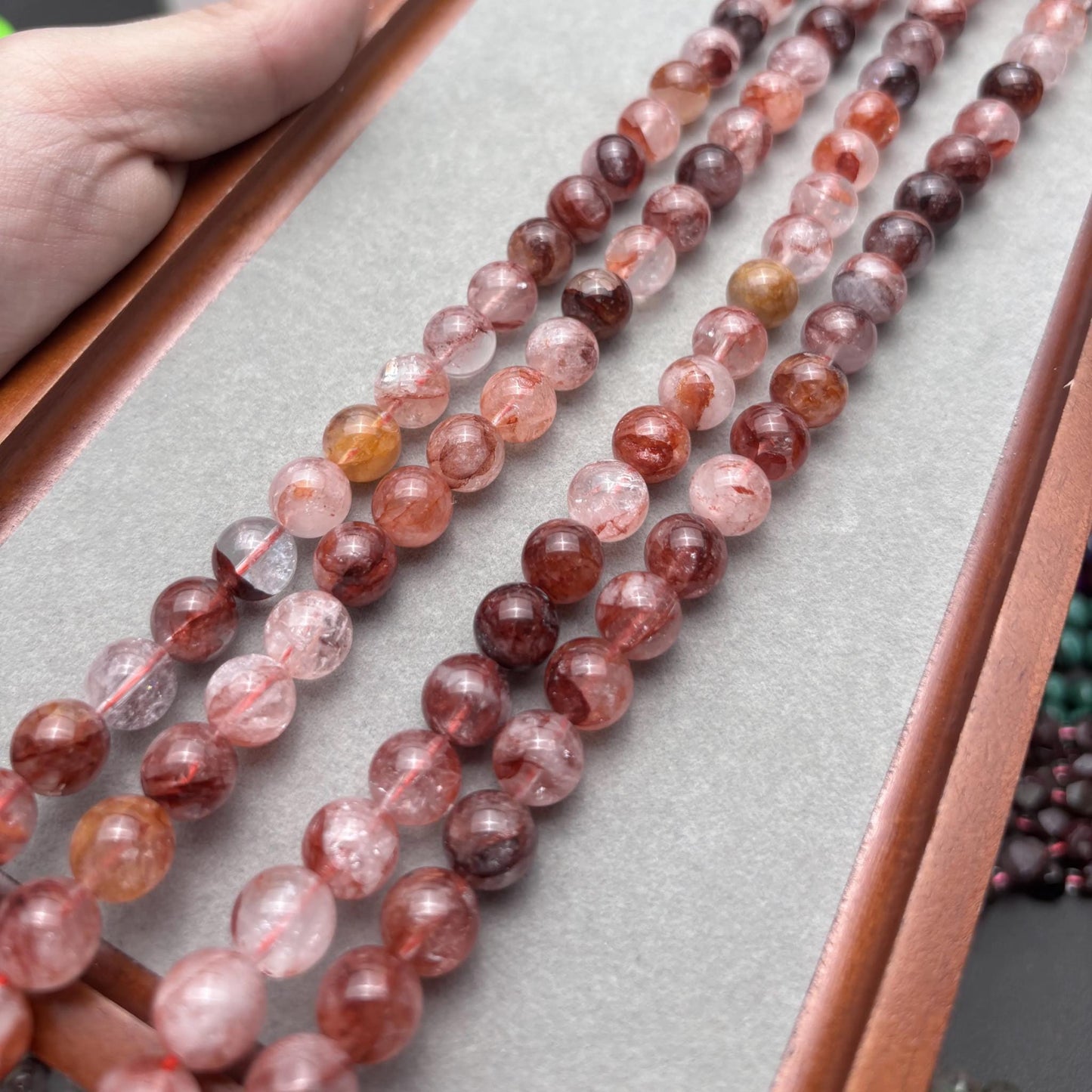 Strawberry Quartz Edelstein Perlenkette für DIY Schmuckherstellung, Rote Runde Perlen, Polierte Kugeln, Chunky Beads ca. 38cm