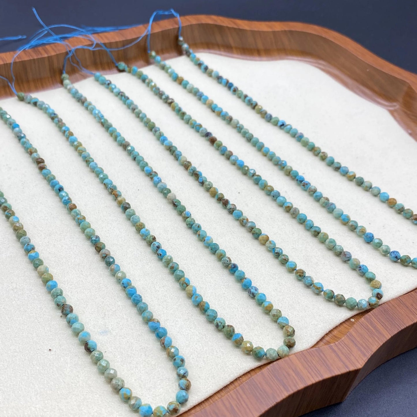 Natürliche Türkis Facettperlen für DIY Schmuckherstellung – Micro Runde Edelsteinperlen blau grün Mix, 4.2mm Perlenstrang 38cm