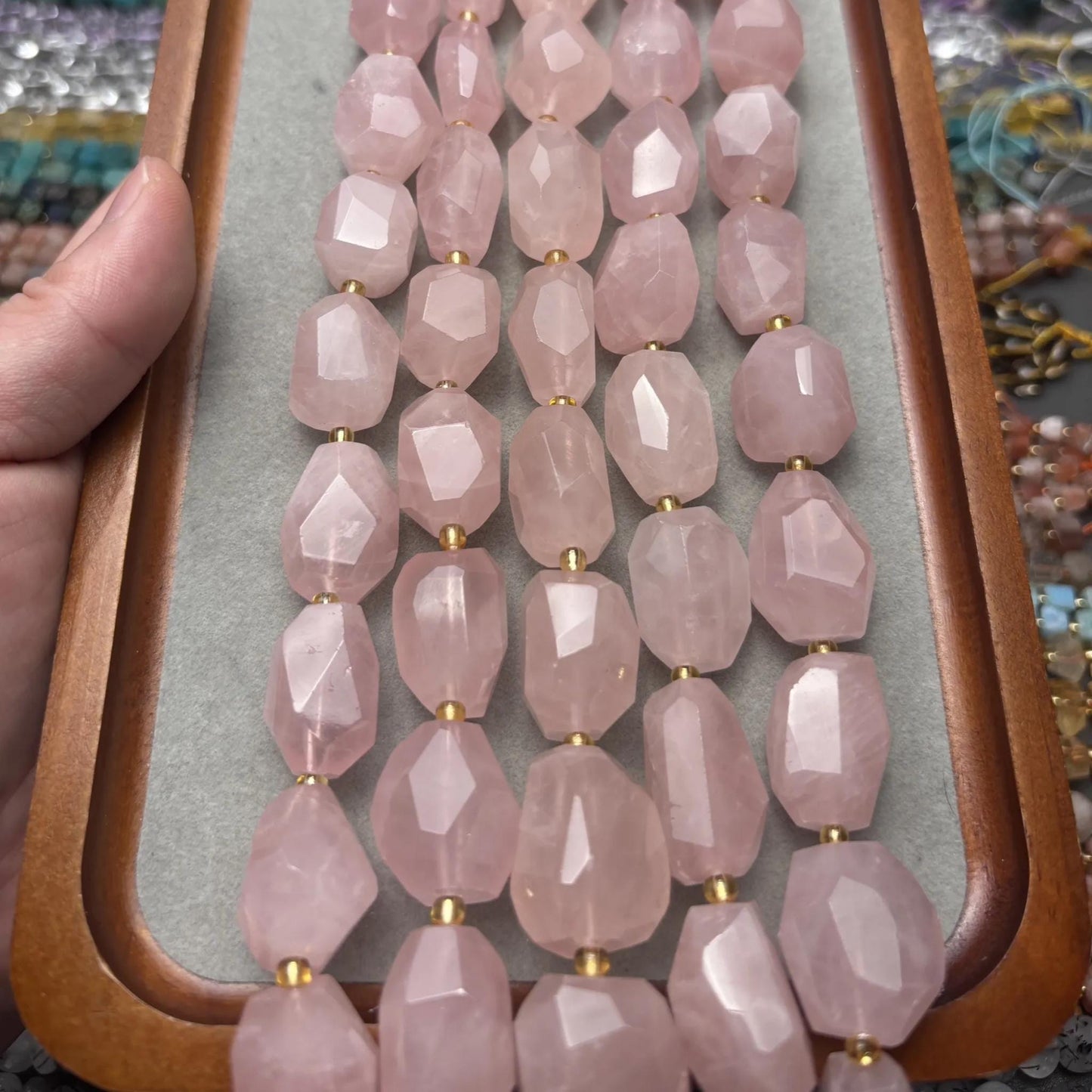 Natürliche Rosenquarz Nugget Perlen für DIY Schmuck – Facettierte Chunky Beads, Polierte Rosa Edelstein Strang ca. 38cm Large Nuggets