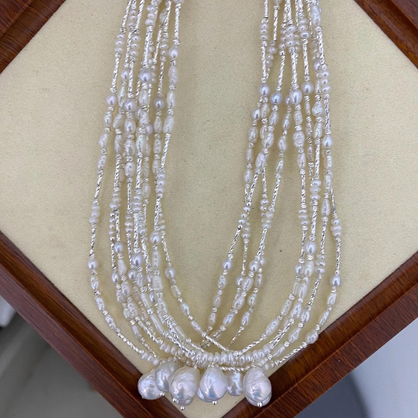 Handgemachte Barockperlenkette mit unregelmäßigen Süßwasserperlen, natürliche Boho Statement Halskette, Geschenk für Hochzeit & Alltag