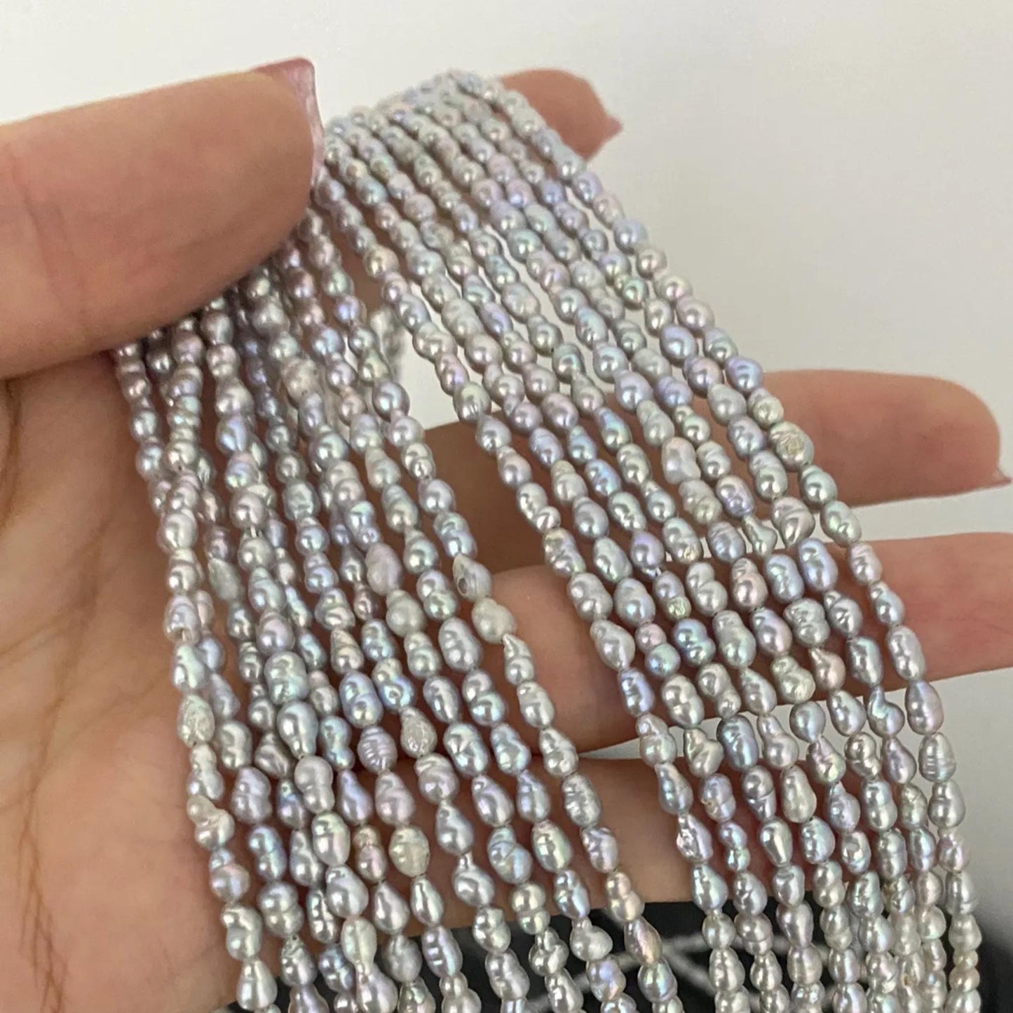Natürliche Barock Süßwasserperlen Strang für Schmuckherstellung, unregelmäßige graue Reisform Perlen DIY Zubehör kleine Beads