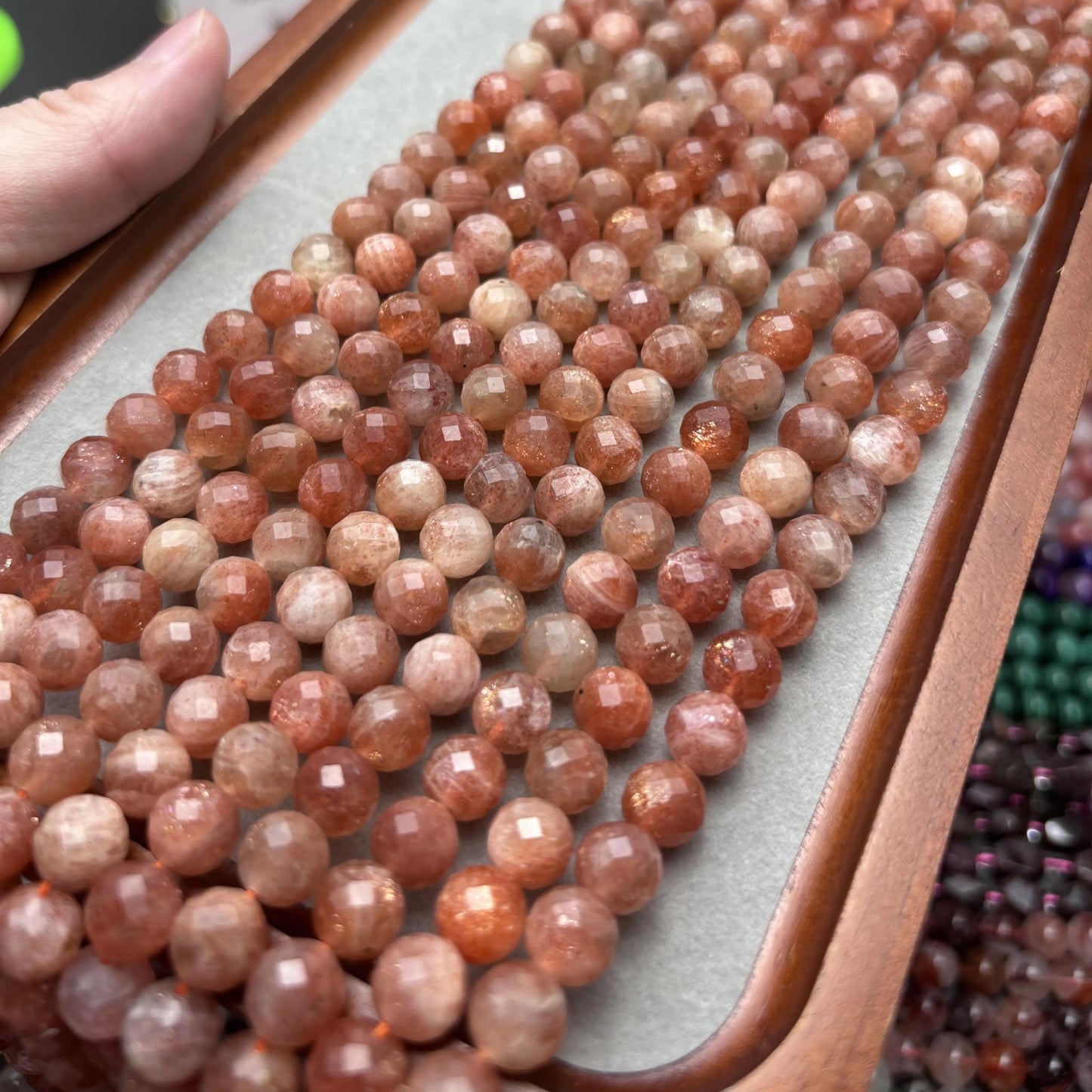 Natürliche Sonnenstein Facettierte Rundperlen Strang, Funkelnde Orange Edelsteinperlen, Heilsteine DIY Schmuckzubehör für Armbänder Ketten