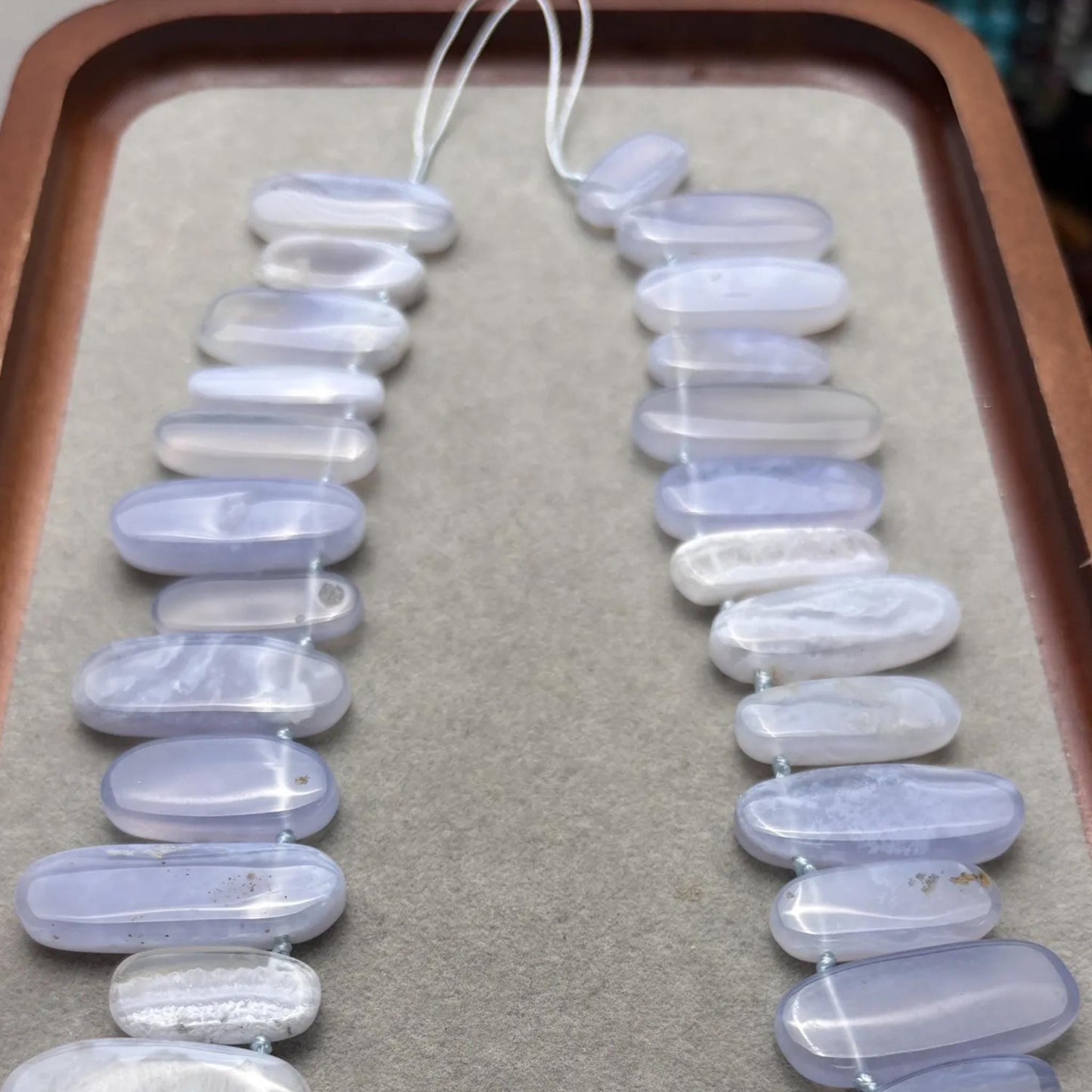 Natürliche Blauachat Lace Perlen Strang, Polierte Flache Oval Edelsteinperlen, Heilsteine für DIY Schmuck, Armbänder und Halsketten