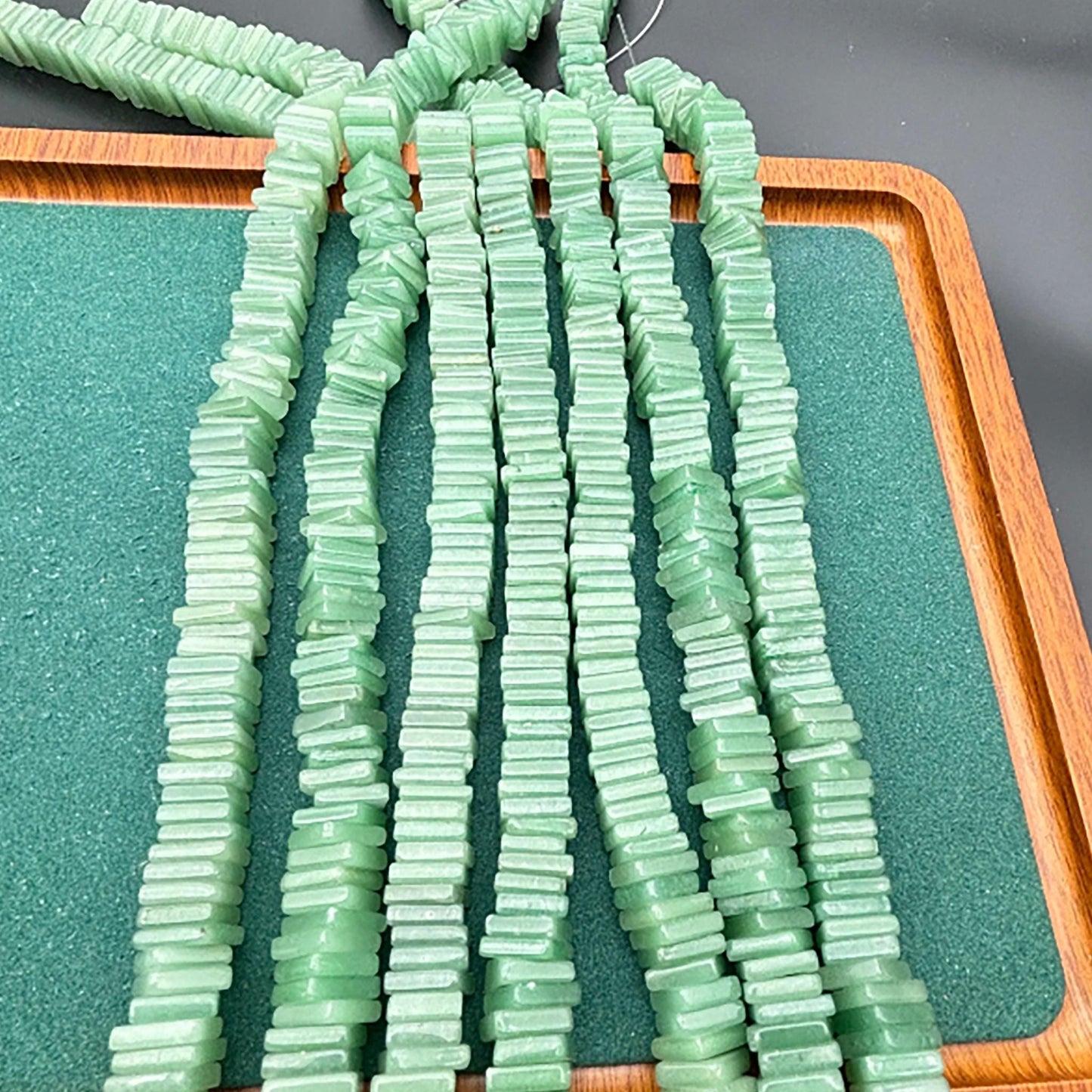 Polierte grüne Aventurin Rechteck-Perlen – Natürliche Edelstein-Stäbchen für DIY-Schmuck, flache Abstandshalter, Boho-Stil Bastelbedarf
