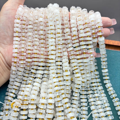 Natürliche weiße Quarz Heishi-Perlen mit goldenen Abstandshaltern – Kristallscheiben für DIY Schmuck, Halsketten & Armbänder
