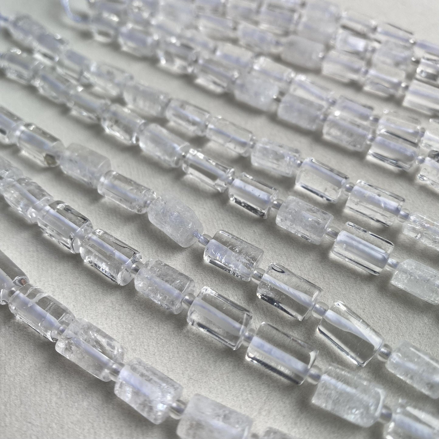 Transparente Kristallperlen 6x10mm, Naturstein Zylinder Perlen für DIY Schmuck, Weißer Quarz Bastelperlen für Armband & Kette