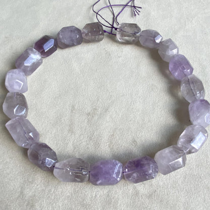 Natürliche Amethyst Perlen Nuggets, lila Kristall Steine für Schmuckherstellung, Boho DIY Bastelperlen, facettierte Edelsteine Strang